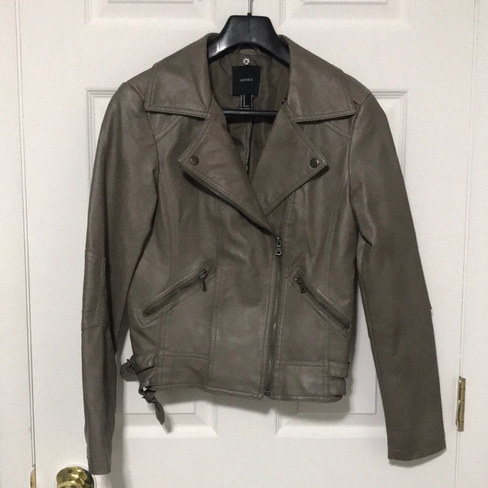 Forever 21 | Leather Jacket